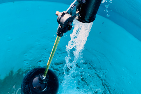 como descobrir vazamento de agua em casa